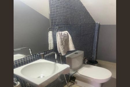 Casa para alugar com 220m², 3 quartos e 1 vaga