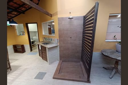 Casa para alugar com 220m², 3 quartos e 1 vagaÁrea comum