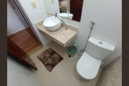 Casa para alugar com 220m², 3 quartos e 1 vaga Casa para alugar com 220m², 3 quartos e 1 vagaBanheiro da Suíte