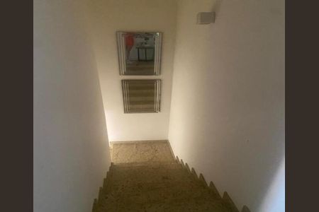 Casa para alugar com 220m², 3 quartos e 1 vaga