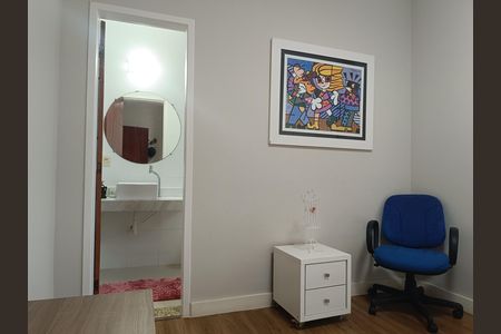 Casa para alugar com 220m², 3 quartos e 1 vaga Casa para alugar com 220m², 3 quartos e 1 vagaSuíte 3