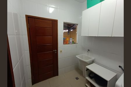 Casa para alugar com 220m², 3 quartos e 1 vaga Casa para alugar com 220m², 3 quartos e 1 vagaÁrea de serviço