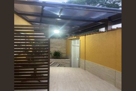 Casa para alugar com 220m², 3 quartos e 1 vaga