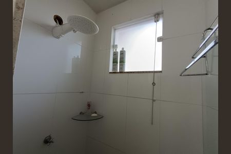 Casa para alugar com 220m², 3 quartos e 1 vaga Casa para alugar com 220m², 3 quartos e 1 vagaBanheiro da Suíte