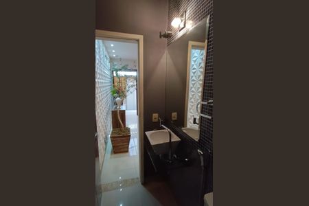 Casa para alugar com 220m², 3 quartos e 1 vaga Casa para alugar com 220m², 3 quartos e 1 vagaLavabo