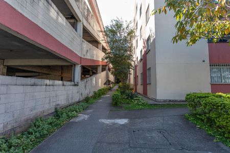 Apartamento para alugar com 45m², 2 quartos e 1 vagaÁrea comum
