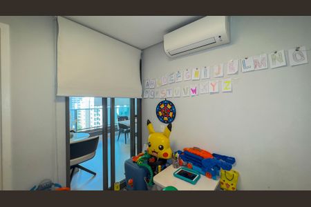 Apartamento à venda com 131m², 3 quartos e 2 vagas Apartamento à venda com 131m², 3 quartos e 2 vagasQuarto 3 - Suíte