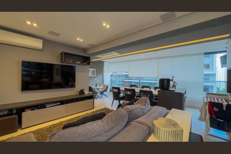 Apartamento à venda com 131m², 3 quartos e 2 vagas