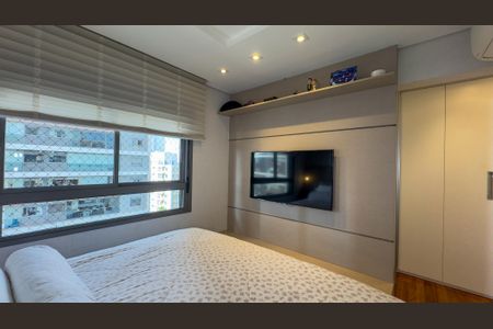 Apartamento à venda com 131m², 3 quartos e 2 vagas Apartamento à venda com 131m², 3 quartos e 2 vagasQuarto 2 - Suíte