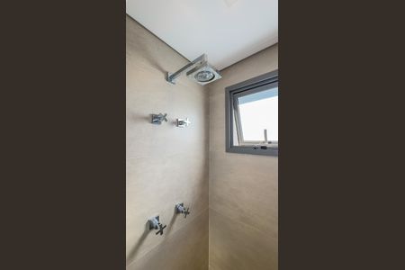 Apartamento à venda com 131m², 3 quartos e 2 vagas Apartamento à venda com 131m², 3 quartos e 2 vagasBanheiro da Suíte 2