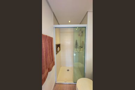 Apartamento à venda com 131m², 3 quartos e 2 vagas Apartamento à venda com 131m², 3 quartos e 2 vagasBanheiro da Suíte 1