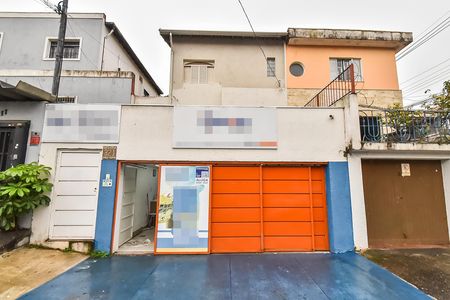 Fachada de casa à venda com 2 quartos, 250m² em Jardim da Gloria, São Paulo