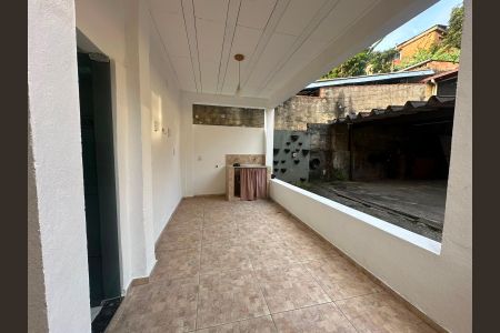 Casa para alugar com 150m², 3 quartos e 2 vagas