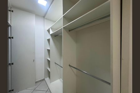Casa para alugar com 150m², 3 quartos e 2 vagas