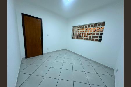 Casa para alugar com 150m², 3 quartos e 2 vagas