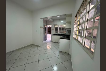 Casa para alugar com 150m², 3 quartos e 2 vagas