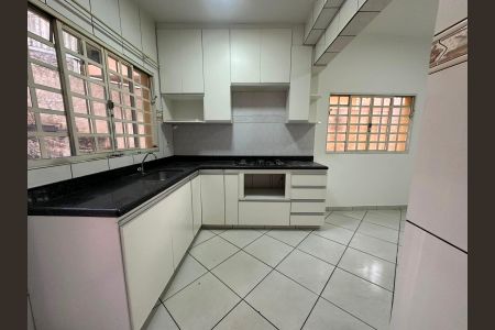 Casa para alugar com 150m², 3 quartos e 2 vagas