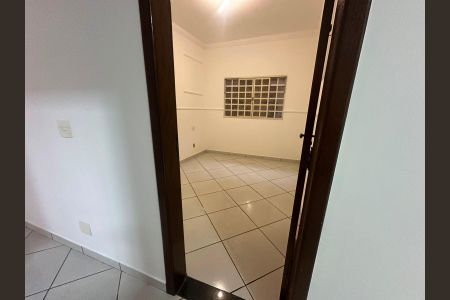 Casa para alugar com 150m², 3 quartos e 2 vagas