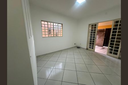 Casa para alugar com 3 quartos, 150m² em Pindorama, Belo Horizonte