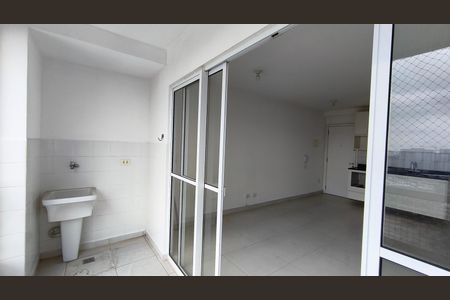 Studio para alugar com 36m², 1 quarto e 1 vaga Studio para alugar com 36m², 1 quarto e 1 vagaVaranda