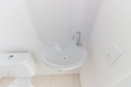 Apartamento à venda com 61m², 2 quartos e 1 vaga Apartamento à venda com 61m², 2 quartos e 1 vagaBanheiro