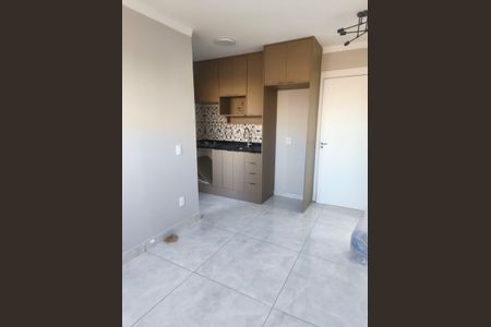 Sala de apartamento para alugar com 2 quartos, 32m² em Parque Erasmo Assunção, Santo André