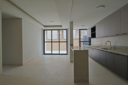 Apartamento para alugar com 119m², 3 quartos e 2 vagas