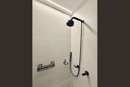 Apartamento para alugar com 78m², 2 quartos e 2 vagasBanheiro Social 