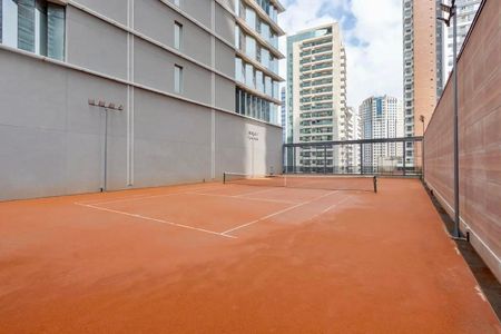 Apartamento para alugar com 78m², 2 quartos e 2 vagasQuadra