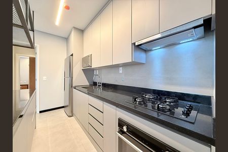 Apartamento para alugar com 78m², 2 quartos e 2 vagasCozinha 