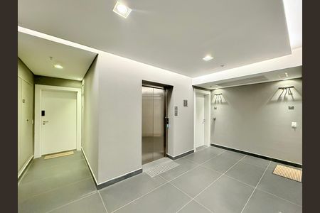 Apartamento para alugar com 78m², 2 quartos e 2 vagasHall Apartamento 