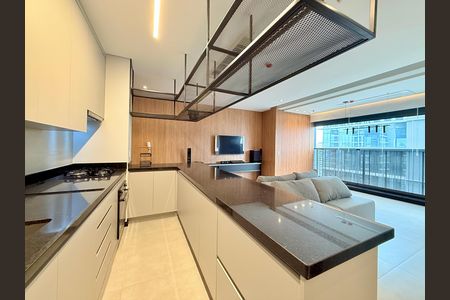 Apartamento para alugar com 78m², 2 quartos e 2 vagasCozinha 