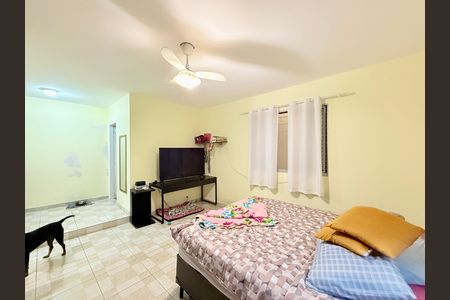 Casa à venda com 221m², 2 quartos e 3 vagas Casa à venda com 221m², 2 quartos e 3 vagasSuíte 2