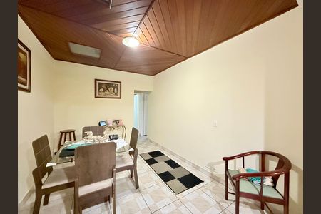 Sala de casa à venda com 2 quartos, 221m² em Santo Amaro, São Paulo