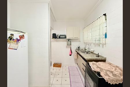 Casa à venda com 221m², 2 quartos e 3 vagas Casa à venda com 221m², 2 quartos e 3 vagasCozinha