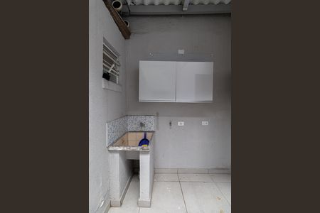 Casa para alugar com 52m², 2 quartos e 1 vaga Casa para alugar com 52m², 2 quartos e 1 vagaÁrea de Serviço