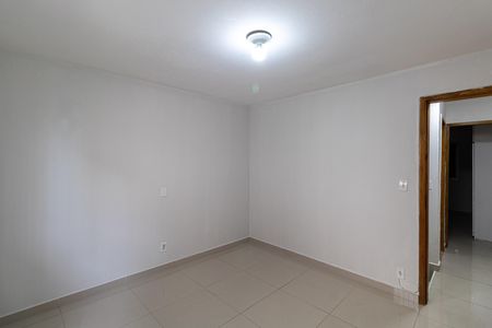 Casa para alugar com 52m², 2 quartos e 1 vaga Casa para alugar com 52m², 2 quartos e 1 vagaQuarto 2