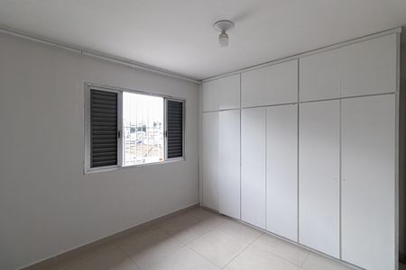 Quarto 1 de casa para alugar com 2 quartos, 52m² em Vila Rio Branco, São Paulo