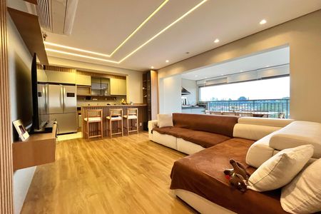 Apartamento para alugar com 119m², 3 quartos e 2 vagasSala