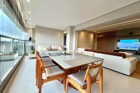 Varanda de apartamento para alugar com 3 quartos, 119m² em Jardim Prudência, São Paulo