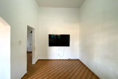 Sala de casa à venda com 2 quartos, 300m² em Sagrada Família, Belo Horizonte