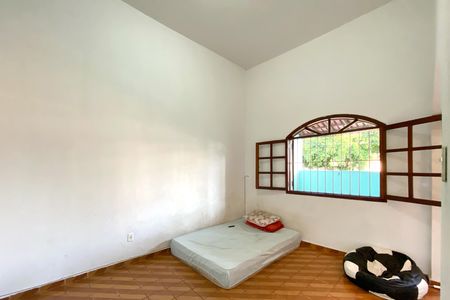 Casa à venda com 206m², 2 quartos e 1 vagaSala
