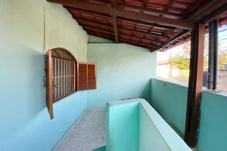 Casa à venda com 206m², 2 quartos e 1 vagaVaranda