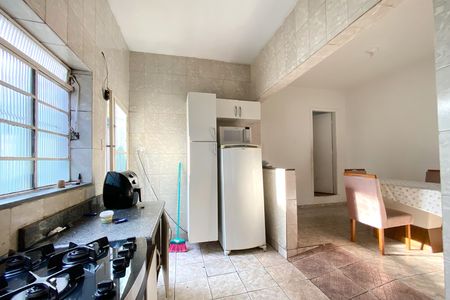 Casa à venda com 206m², 2 quartos e 1 vagaCozinha