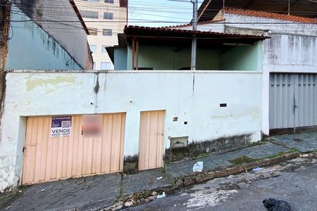 Casa à venda com 206m², 2 quartos e 1 vagaPlaca ISZK-150