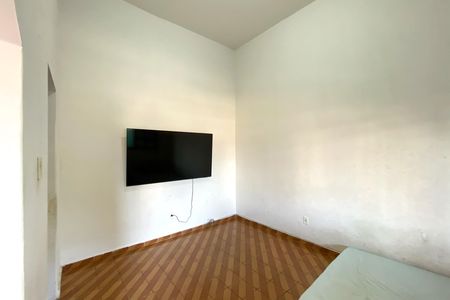 Casa à venda com 206m², 2 quartos e 1 vagaSala