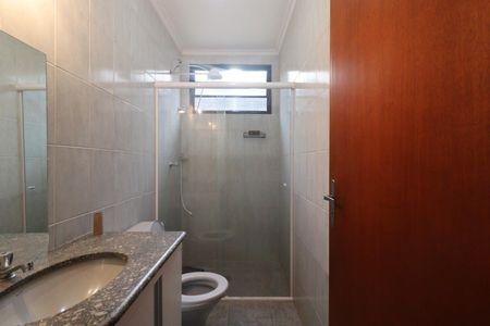 Apartamento para alugar com 80m², 2 quartos e 1 vaga Apartamento para alugar com 80m², 2 quartos e 1 vagaBanheiro