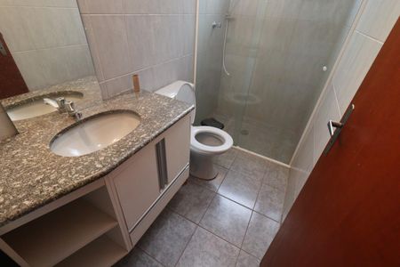 Apartamento para alugar com 80m², 2 quartos e 1 vaga Apartamento para alugar com 80m², 2 quartos e 1 vagaBanheiro