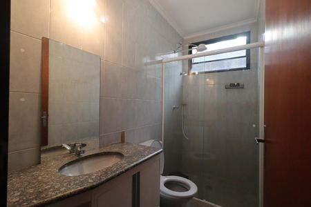 Apartamento para alugar com 80m², 2 quartos e 1 vaga Apartamento para alugar com 80m², 2 quartos e 1 vagaBanheiro