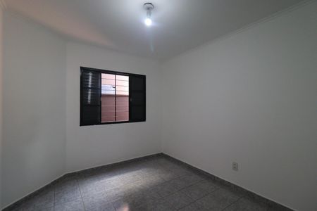 Apartamento para alugar com 80m², 2 quartos e 1 vaga Apartamento para alugar com 80m², 2 quartos e 1 vagaQuarto